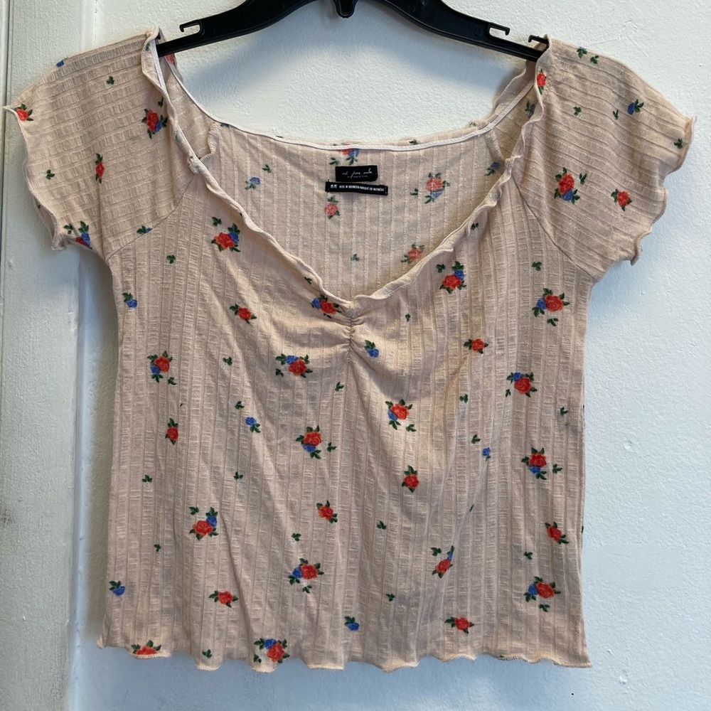 Never worn Urban Outfitters crop top.